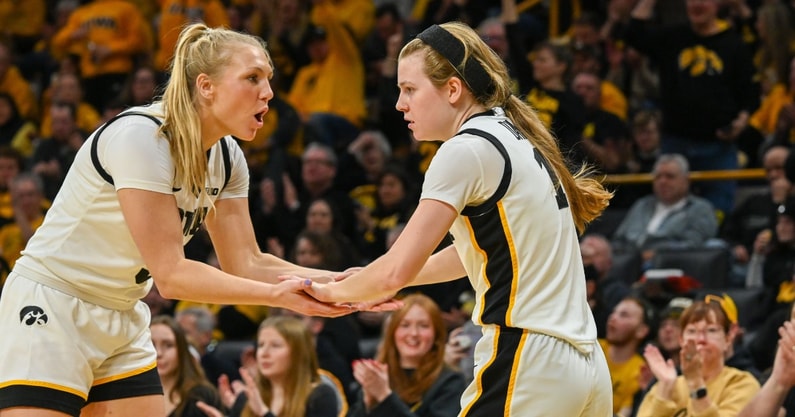 photo-gallery-iowa-womens-basketball-indiana