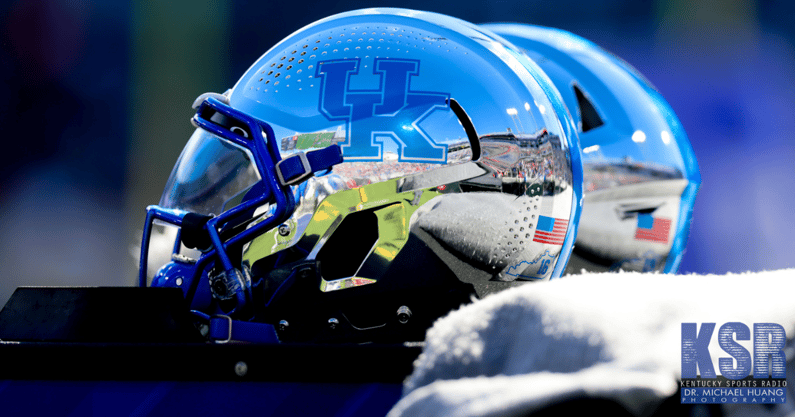kentucky-football-coaches-hit-recruiting-trail-20-offers