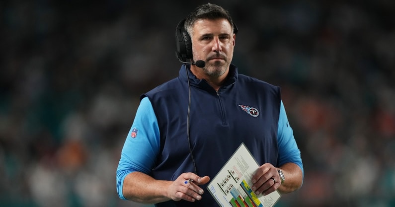 Atlanta Falcons complete in-person interview with Mike Vrabel for head  coaching vacancy