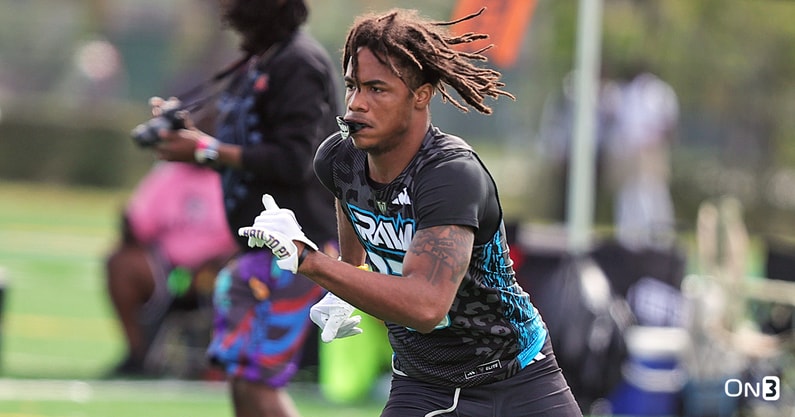 4-star WR Dallas Wilson is committed to Oregon, but another school is  'coming hard' after him - On3