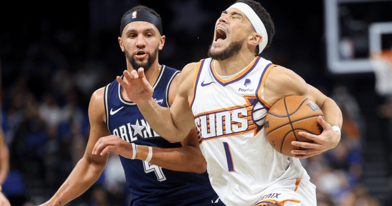 bbnba-devin-booker-has-scored-152-points-in-the-last-three-games