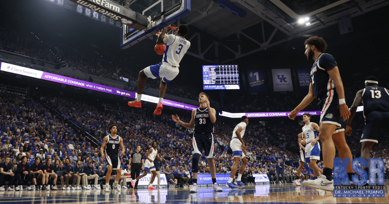 adou-thiero-dunking-all-over-gonzaga