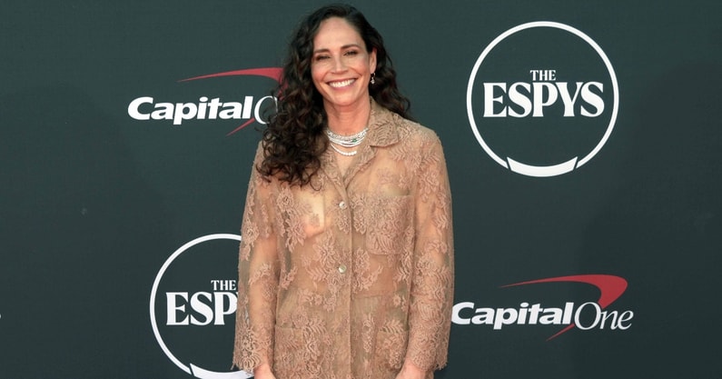former-wnba-guard-sue-bird-believes-stephen-curry-sabrina-ionescu-three-point-contesnt-coverage-needed-female-broadcasting