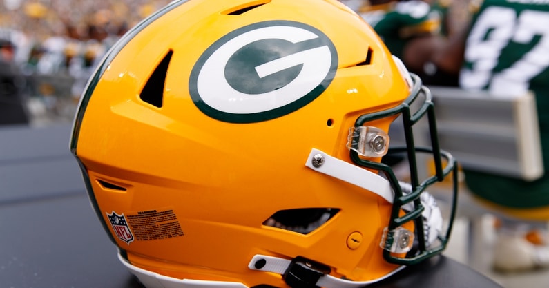 green bay Packers helmet