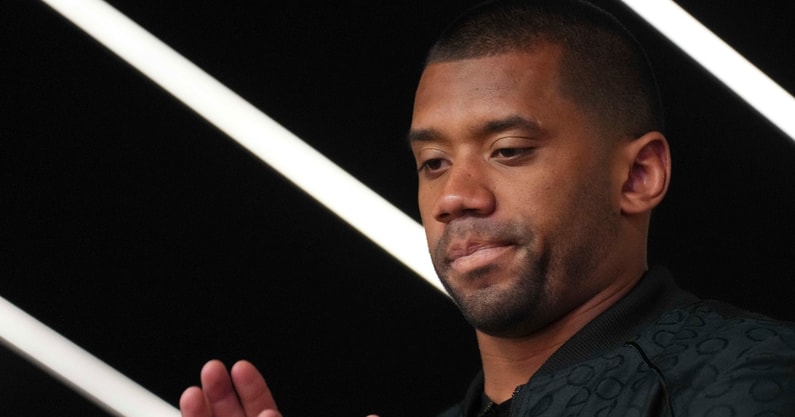 russell wilson broncos steelers
