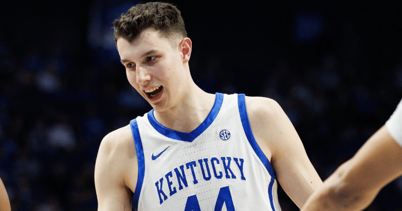 zvonimir-ivisic-establishing-himself-kentucky-primary-center