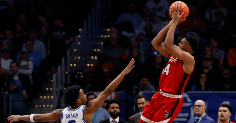 North carolina discount state basketball