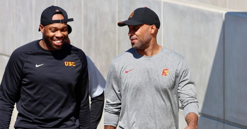 USC secondary coach Doug Belk and defensive coordinator D'Anton Lynn