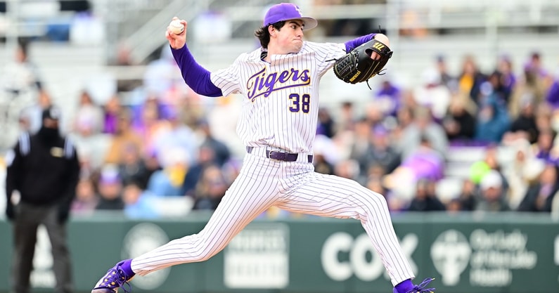 lsu-baseball-cruises-past-florida-in-game-1-wins-6-1