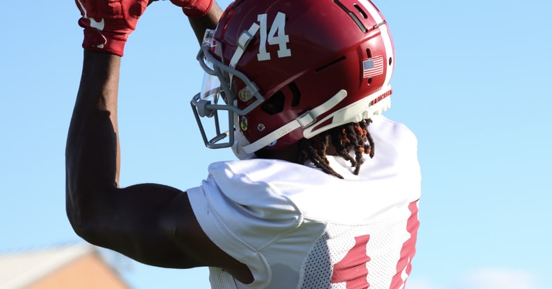 where-alabama-football-turns-if-jalen-hales-injury-is-serious