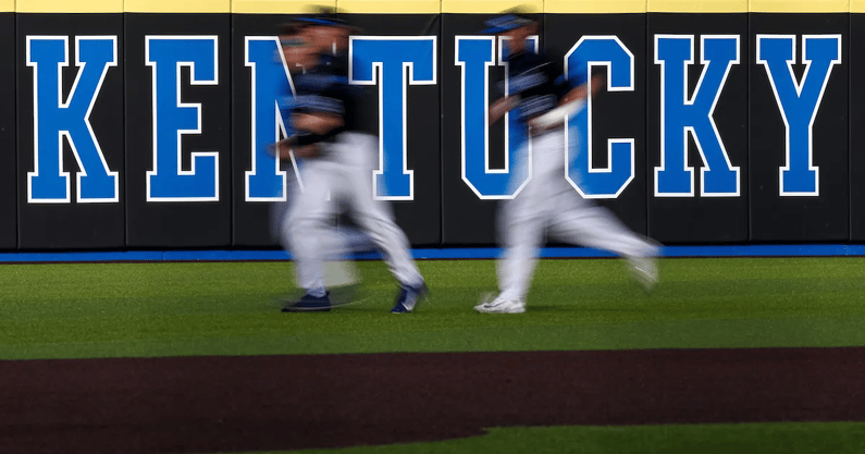 Kentucky Baseball players on the field - Eddie Justice, UK Athletics