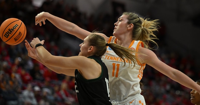 Karoline Striplin © William Howard-USA TODAY Sports