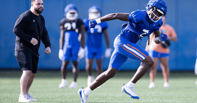 Florida Gators defensive back Trikweze Bridges (7) runs during a play during spring football practice at Heavener Football Complex at the University of Florida in Gainesville, FL on Tuesday, April 2, 2024. [Matt Pendleton/Gainesville Sun]