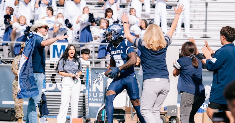 New South Carolina transfer commitment Dalevon Campbell celebrates after a touchdown at Nevada (Photo: Nevada Athletics)