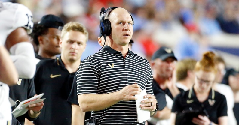 on3.com/clark-lea-provides-update-on-quarterback-battle-timeline-entering-summer/