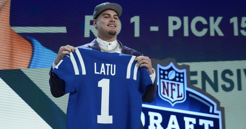 indianapolis-colts-sign-first-round-draft-pick-edge-laiatu-latu-rookie-contract-details-revealed