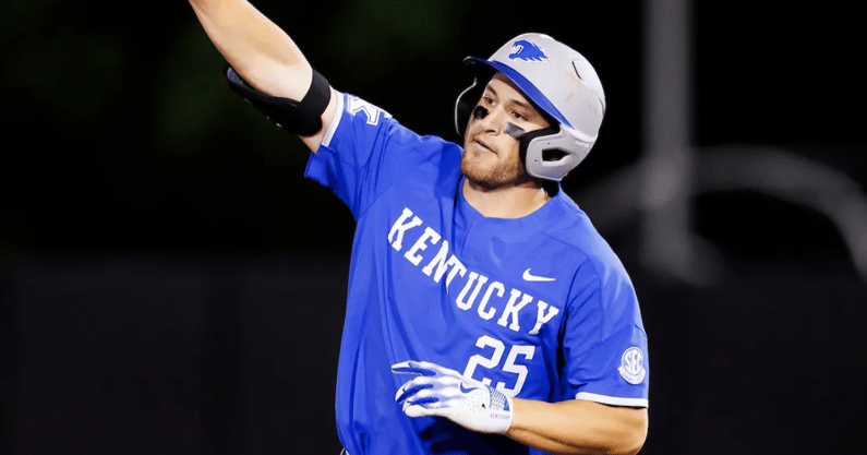 Kentucky-downs-Florida-wild-series-opener