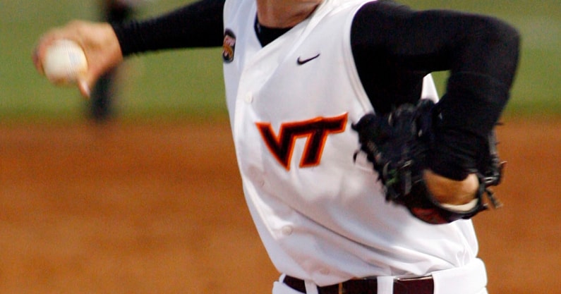 on3.com/virginia-tech-bullpen-attempts-to-distract-pitcher-brett-renfrow-during-interview/
