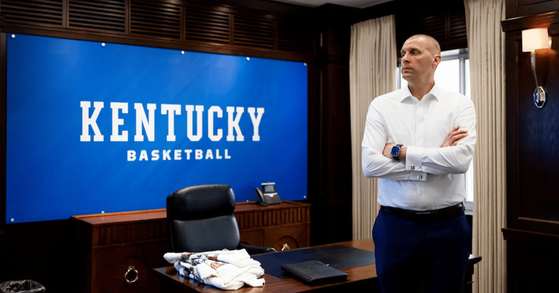 who-kentucky-coaches-watch-weekend-indy-3rd-nike-eybl-session