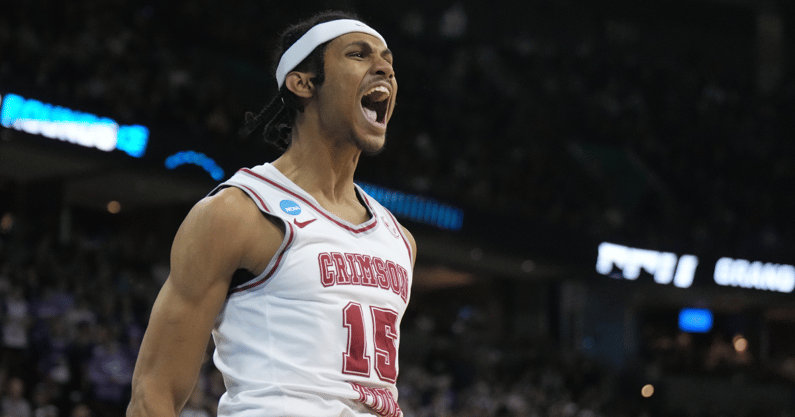 Alabama forward Jarin Stevenson