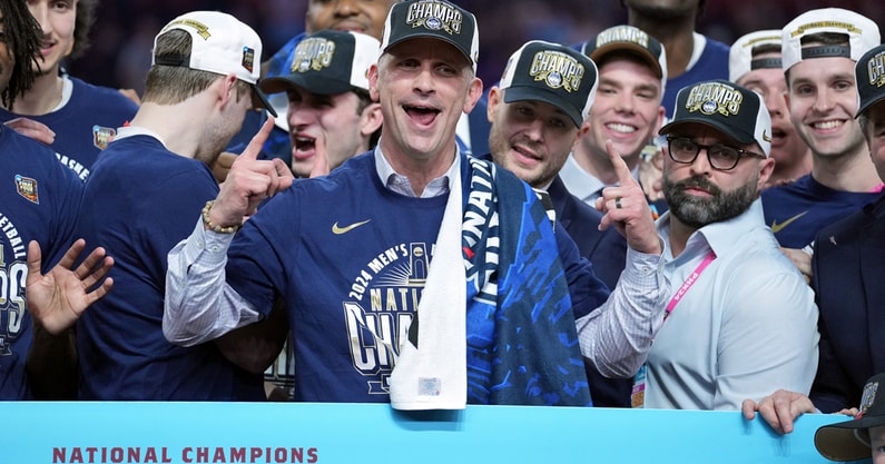 dan-hurley-explores-los-angeles-lakers-vacancy-college-basketball-braces-for-another-gut-punch