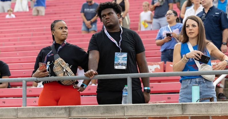 smu-hosting-dallas-area-dt-dilan-battle-for-official-visit
