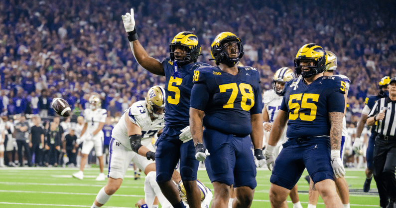 Michigan Wolverines football defensive linemen Josaiah Stewart, Kenneth Grant and Mason Graham are projected starters in 2024. (Photo by TheWolverine.com)