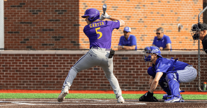 bristol-carter-auburn-baseball-east-carolina (1)