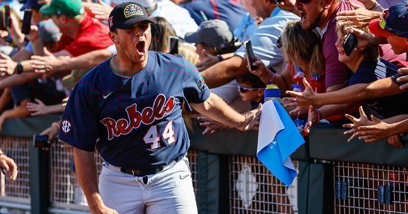 NCAA Baseball: College World Series-Oklahoma vs Ole Miss