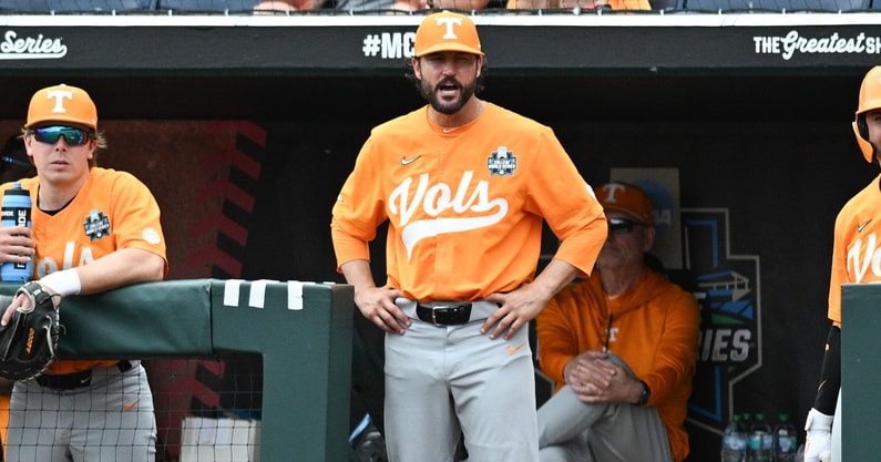tennessee-head-coach-tony-vitello-evaluates-early-offensive-struggles-game-two-college-world-series-final