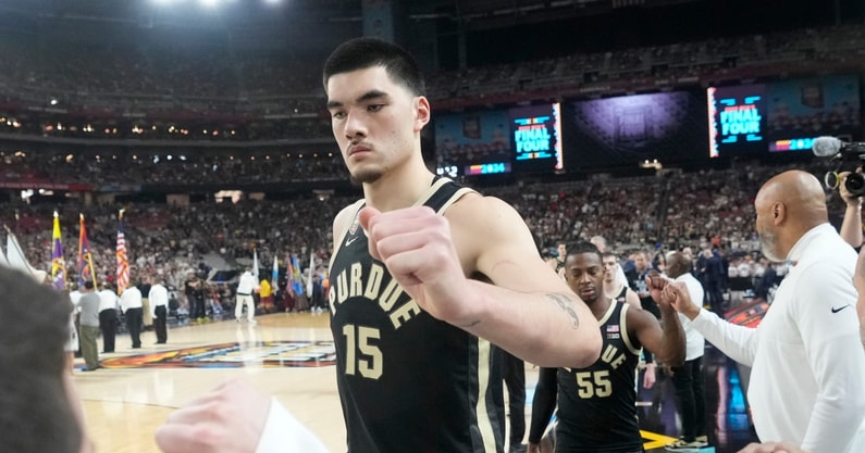 on3.com/zach-edey-expected-to-sign-contract-worth-four-years-26-2-million/