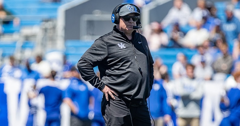 Mark Stoops, Kentucky