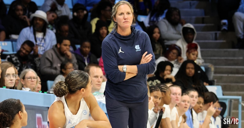 506A1321-courtney banghart