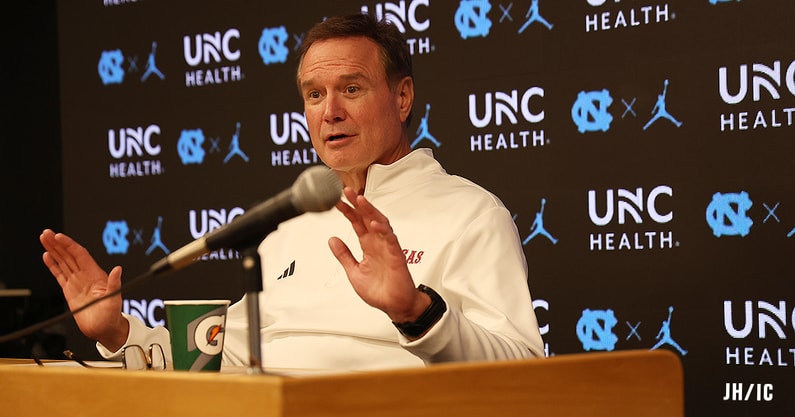 04-130A0358-bill self