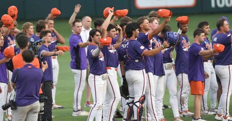 on3.com/mlb-team-selects-clemson-third-baseman-commit-chase-harlan-in-2024-mlb-draft/