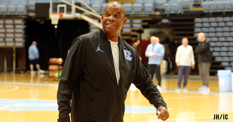 0C1A2549-hubert davis