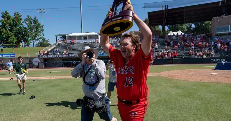 FloSports: FloBaseball DII Baseball Men's College World Series