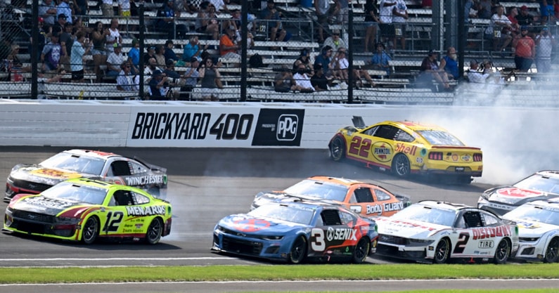 Brickyard 400