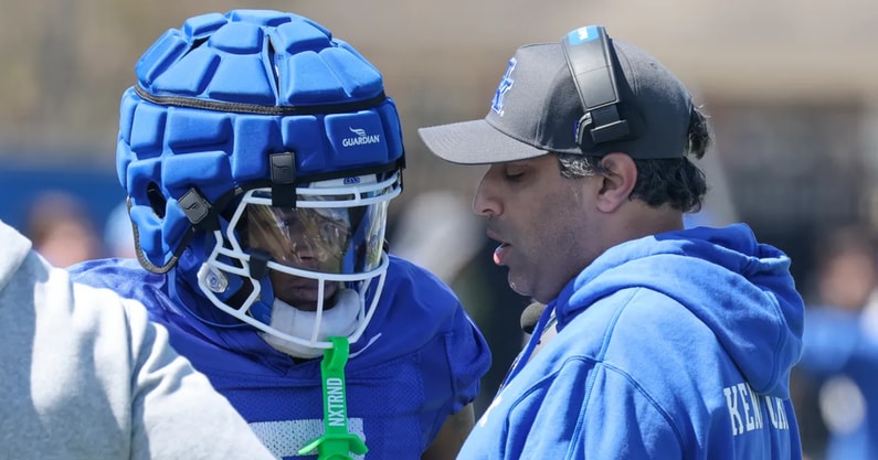 Kentucky offensive coordinator Bush Hamdan and Barion Brown