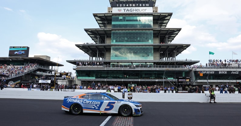 Brickyard 400