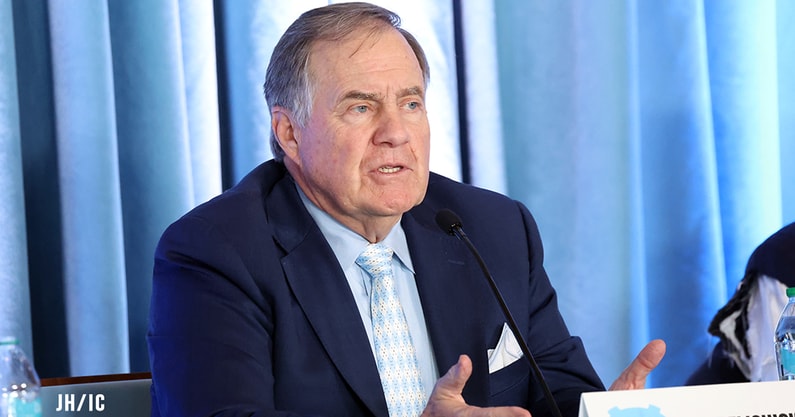 22-060C1A1019-billbelichick
