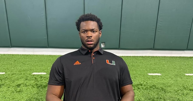 Miami OL Samson Okunlola