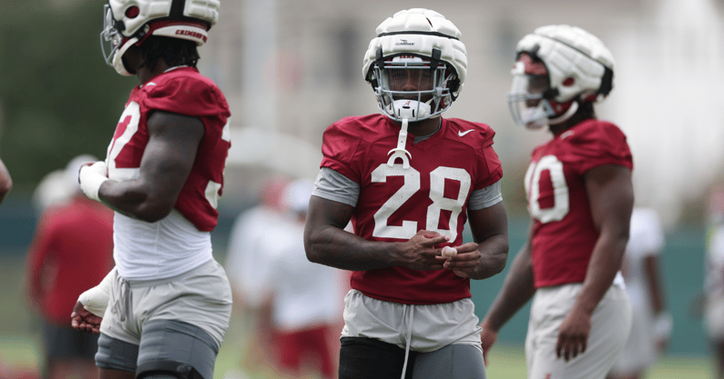 Alabama LB Justin Jefferson