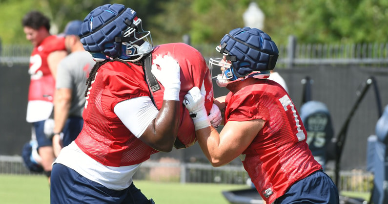 OLE MISS PRACTICE