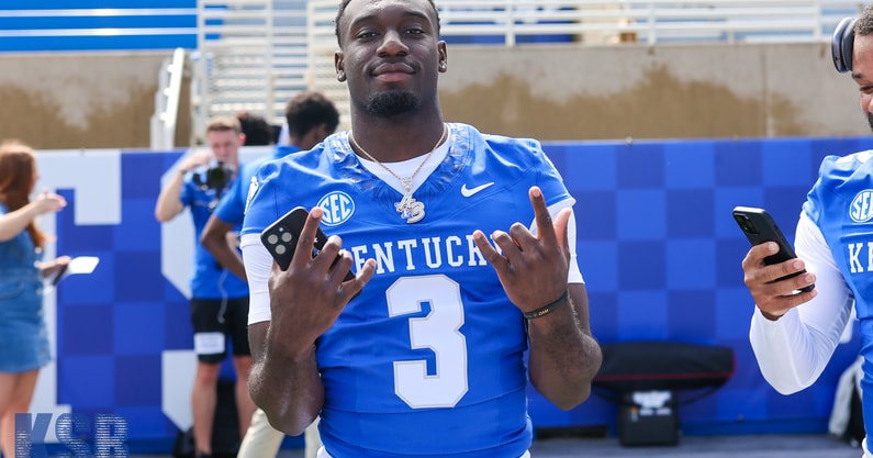 Kentucky inside linebacker Alex Afari - Mont Dawson, Kentucky Sports Radio