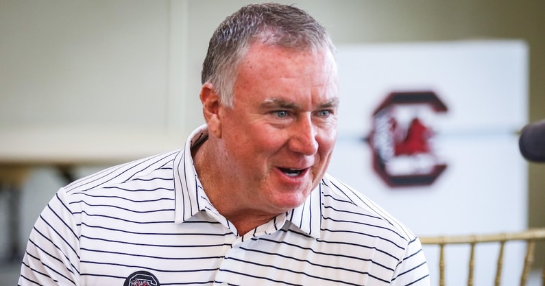South Carolina assistant Shawn Elliott speaks at Birdies with Beamer in 2024 (Photo: Katie Dugan | GamecockCentral.com)(