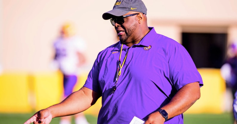 LSU offensive line coach Brad Davis (Photo: LSU Athletics)