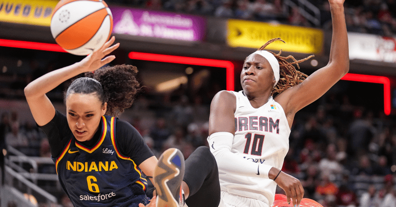 Photo of Rhyne Howard (right) by Grace Hollars, IndyStar | USA TODAY NETWORK