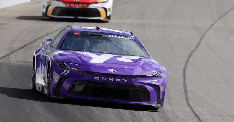 Denny Hamlin (15)