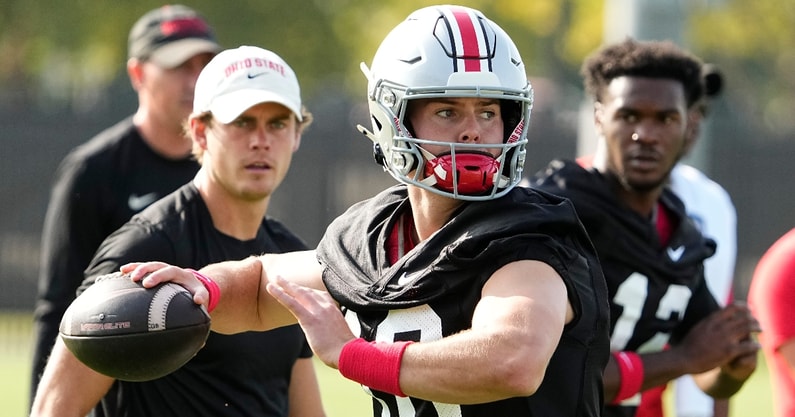 urban-meyer-not-buying-new-ohio-state-quarterback-will-howard-top-heisman-trophy-canidate